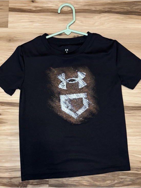 Under Armour Other - Under Armour Black Short-Sleeve Tee with White Logo Baseball theme